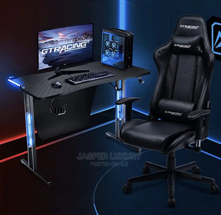 Auto Adjustable Deck for Gaming and Office Work