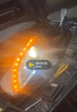 Mercedes-Benz ML350 2012,2014,2015 Headlights LED Chargers