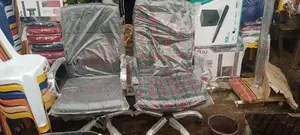 Big Swivel Office Chairs Available
