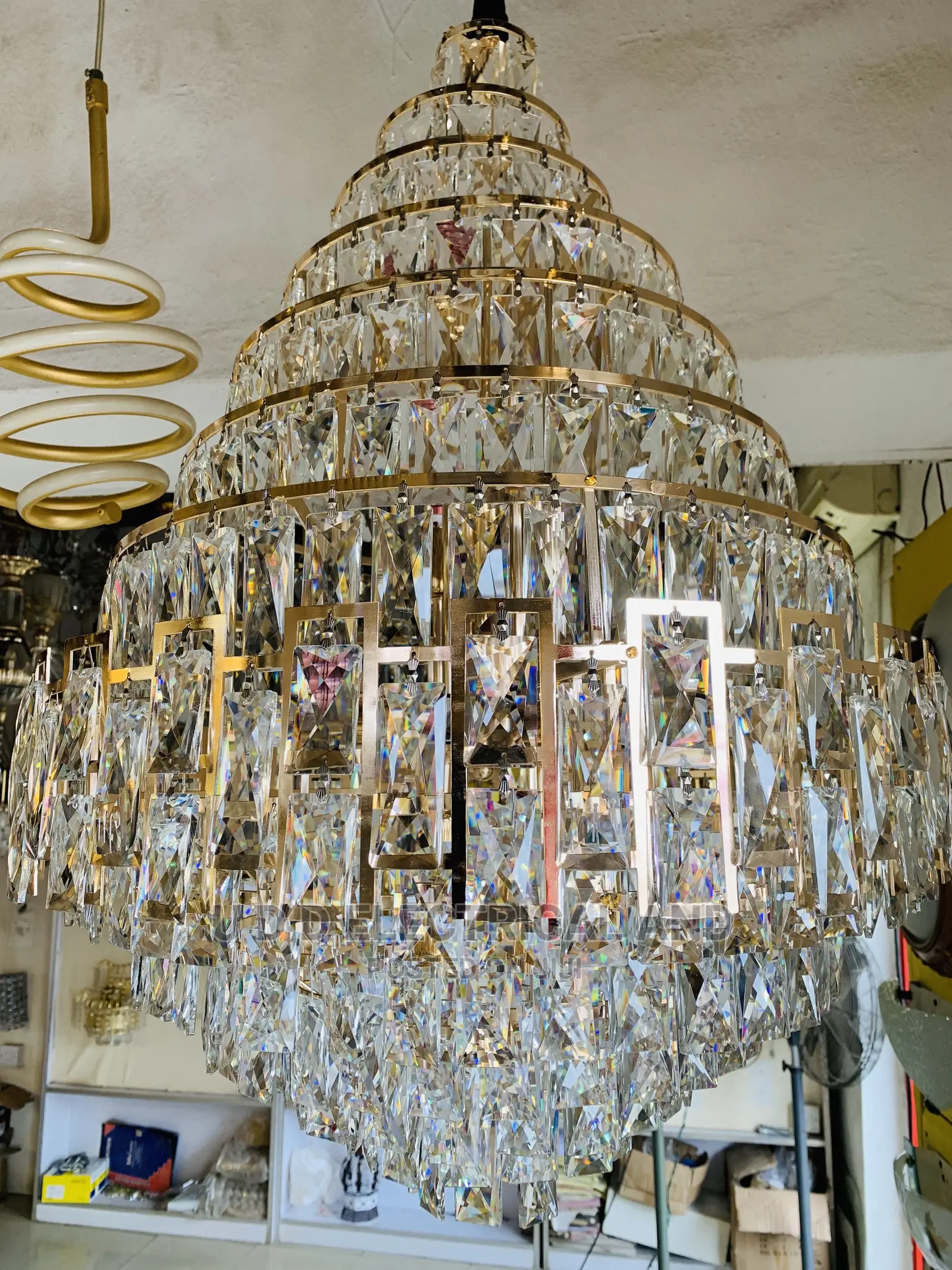 Modem Dubai Crystal Chandelier Light Many Designs Available