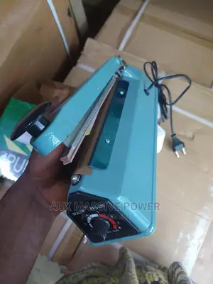 Hand Sealer Machine
