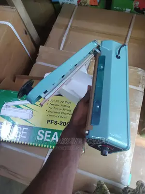 Hand Sealer Machine
