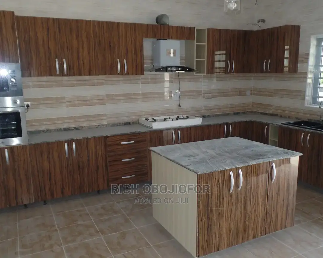 Kitchen With Appliances