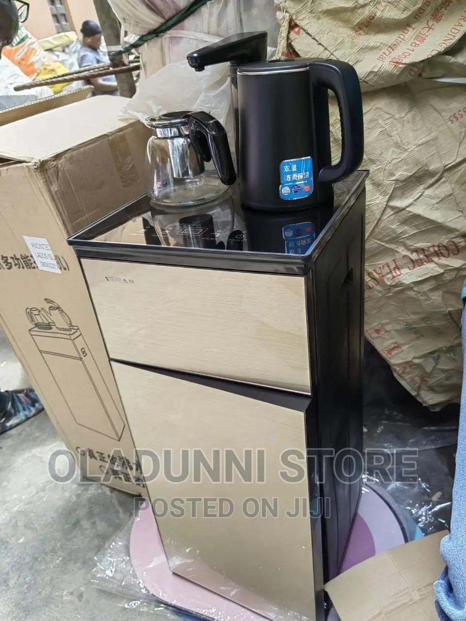 Water Dispenser With Heater in Lagos Island (Eko) Kitchenware & Cookware, Ajayi Oladunni Jiji.ng