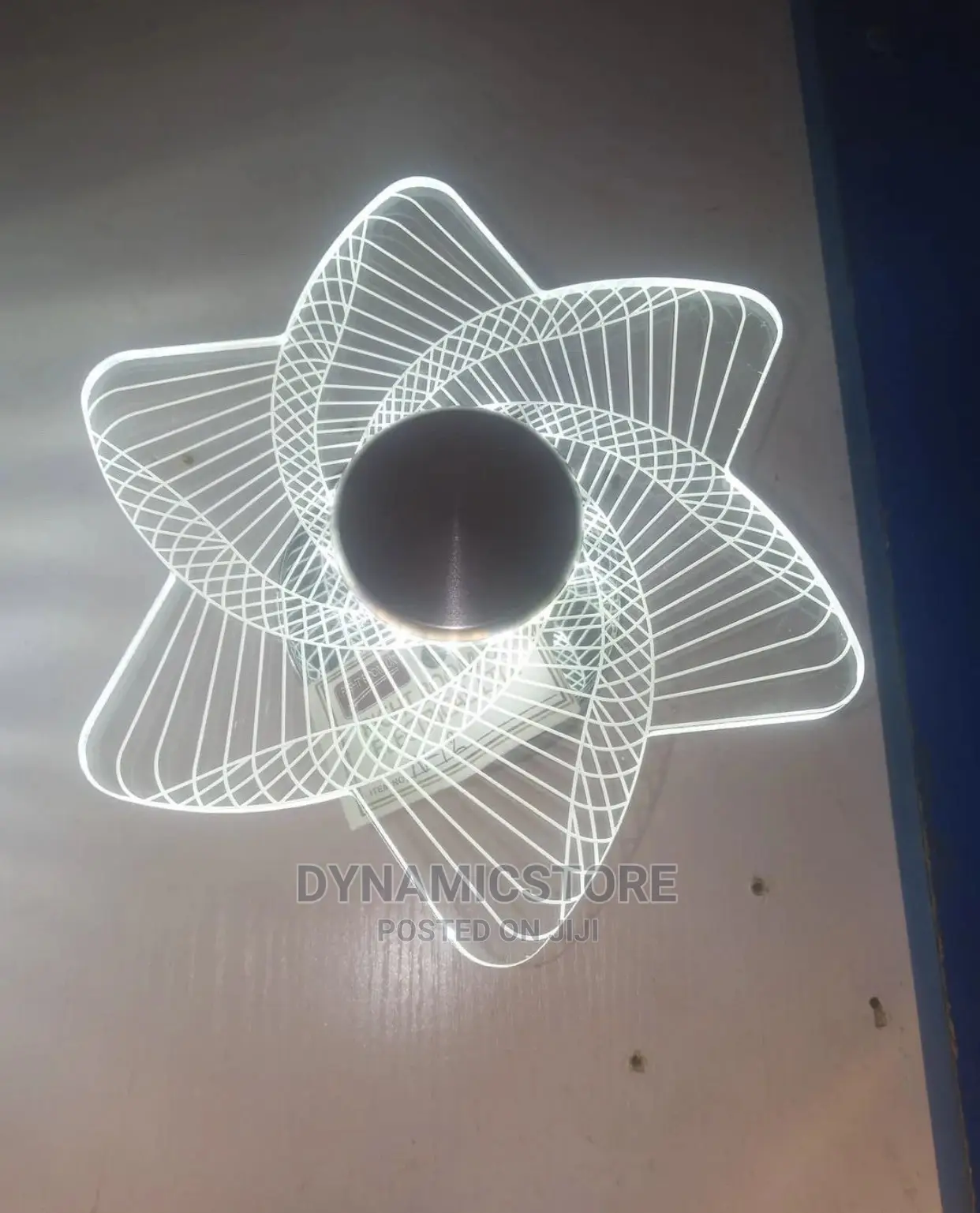 Exotic Crystal Wall Bracket