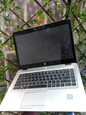 Laptop HP EliteBook 840 G3 8GB Intel Core i5 HDD+SSD 256GB