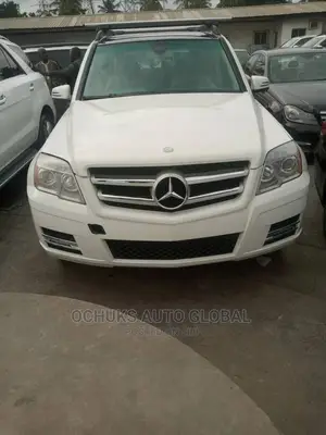 Mercedes-Benz GLK-Class 350 4MATIC 2011 White