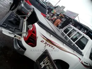Boot Cover Fiber Folding Hilux