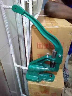 Cover Button Machine Together With Extra Bit