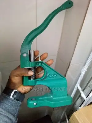 Cover Button Machine Together With Extra Bit