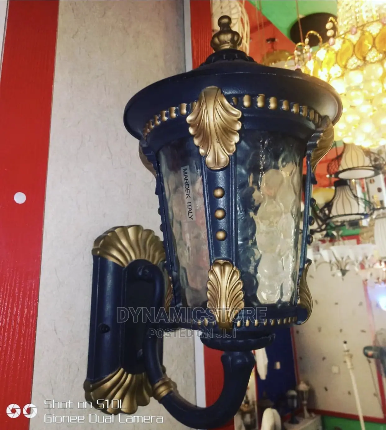 Royal Exotic Led Light