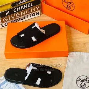 Hermes Slipers