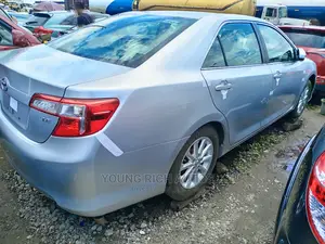 Toyota Camry 2013 Silver