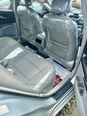 Toyota Camry 2013 Silver