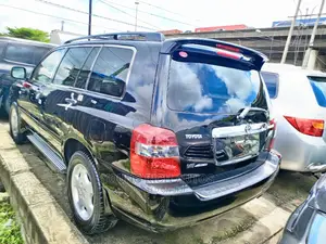 Toyota Highlander Limited V6 2005 Black