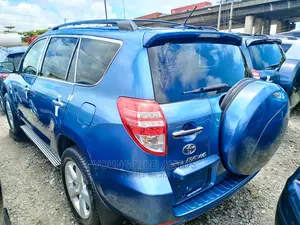 Toyota RAV4 2010 Blue