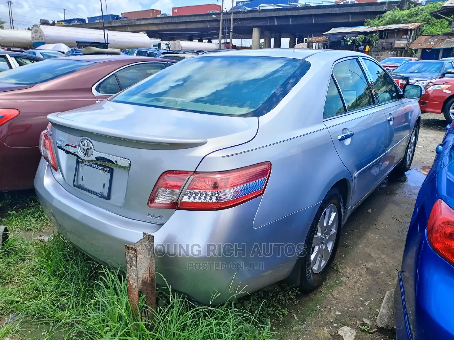 Toyota Camry 2008 Silver
