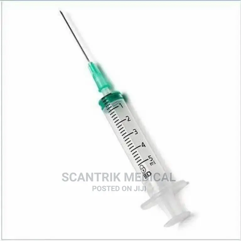 5ML Disposable Sterile Syringe With Needle