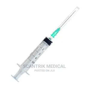 Disposable Syringes With Needle 5 Ml, for Laboratory Use
