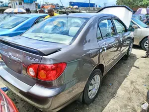 Toyota Corolla 2006 Gray