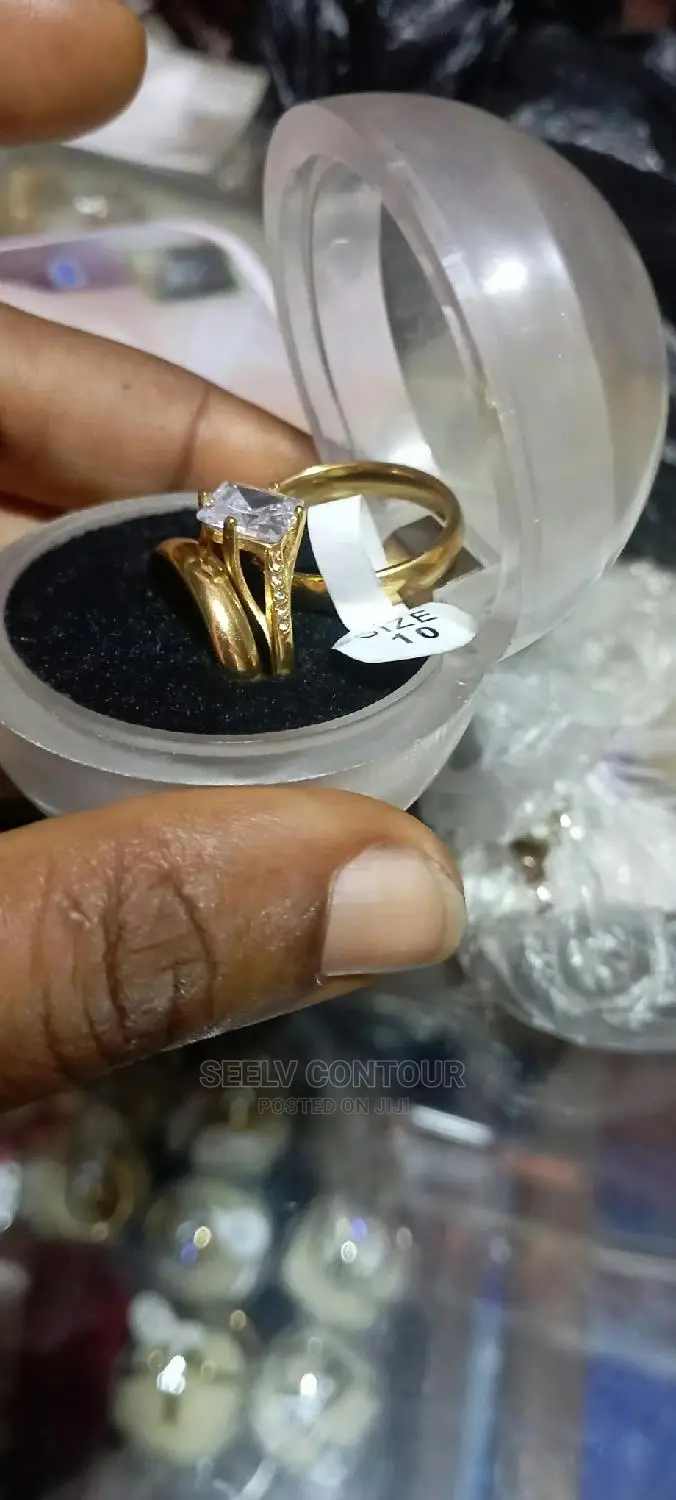Wedding/Engagement Ring Set