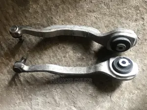 Set of Lower Arm for S550 or W221
