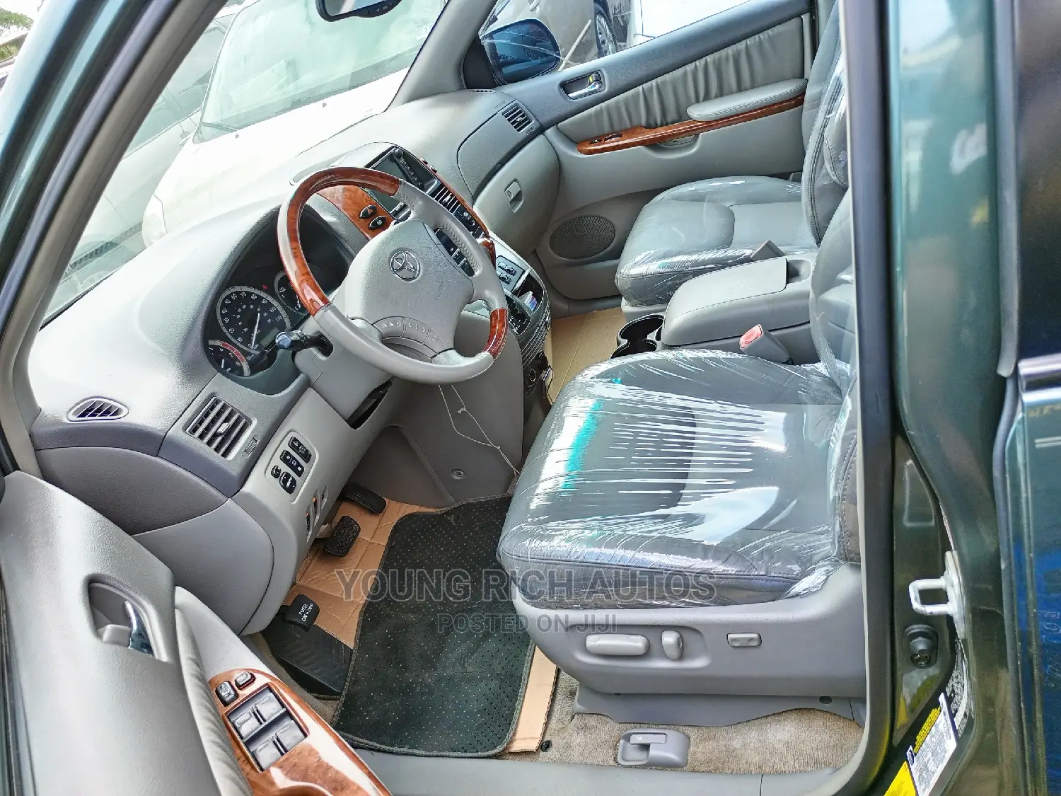 Toyota Sienna 2005 Blue