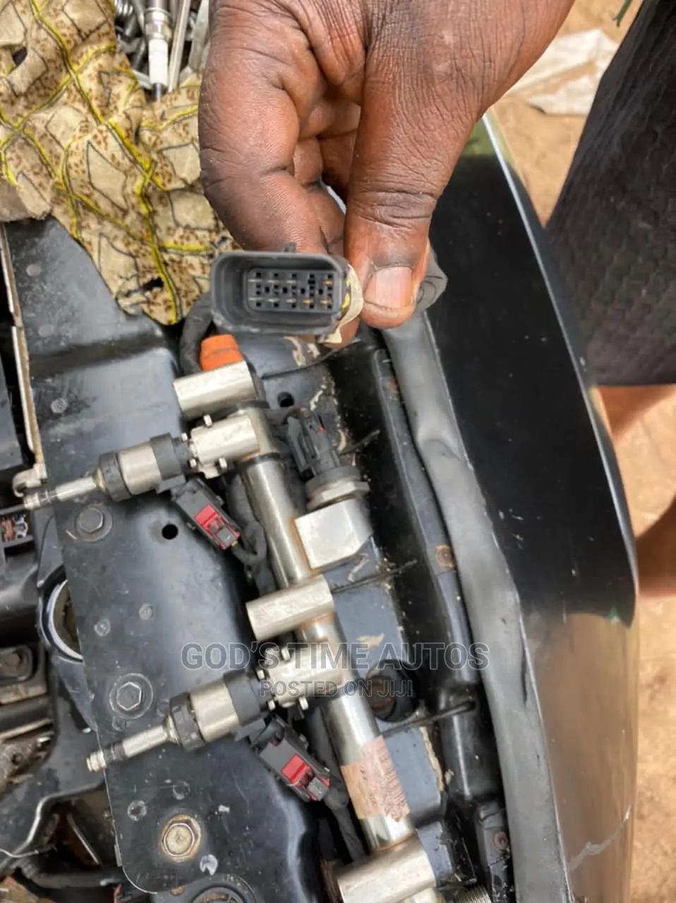 Hyundai Genesis V6 Engine Nozzles
