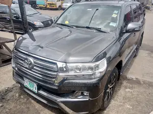 Upgrade Your Landcruiser to 2018 Model