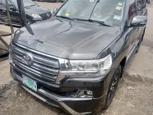 Upgrade Your Landcruiser to 2018 Model