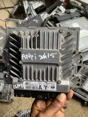 Nissan Qashqai Brainbox Ecu 2010 Model