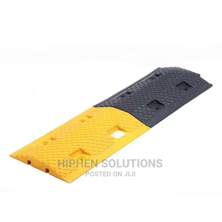 Compact Design Original Rubber Speed Bump