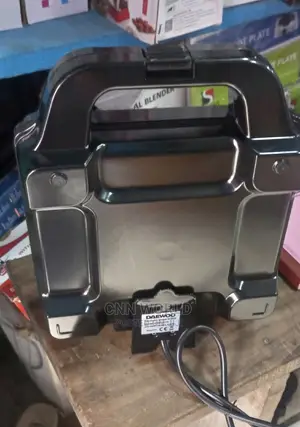 Original Daewoo Sandwich Maker Four Face Warranty