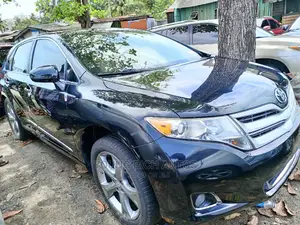Toyota Venza 2010 Black