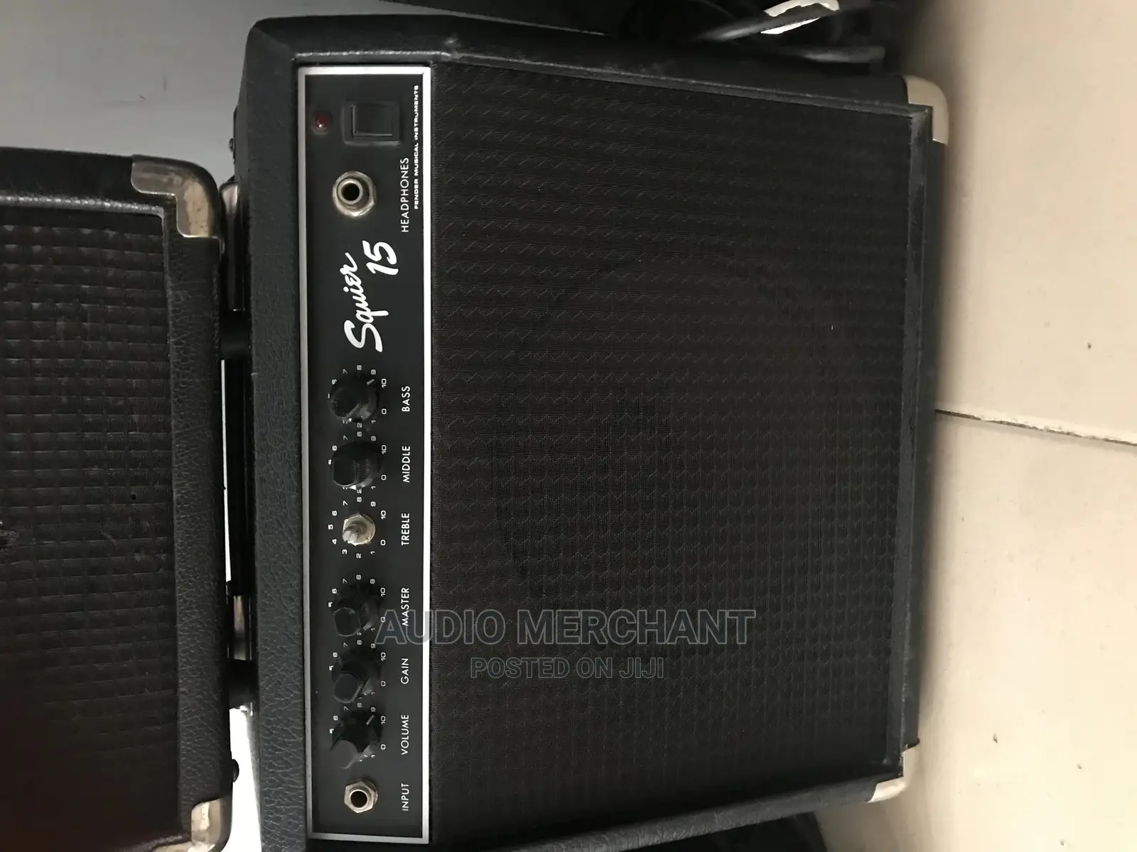 Fender Squire 15 Guitar Amplifier