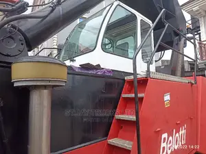 Karlmar Container Handler