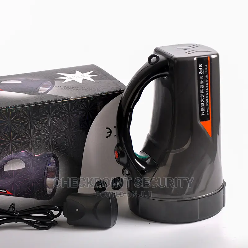 Handheld Digital Strong Rechargeable Flashlight