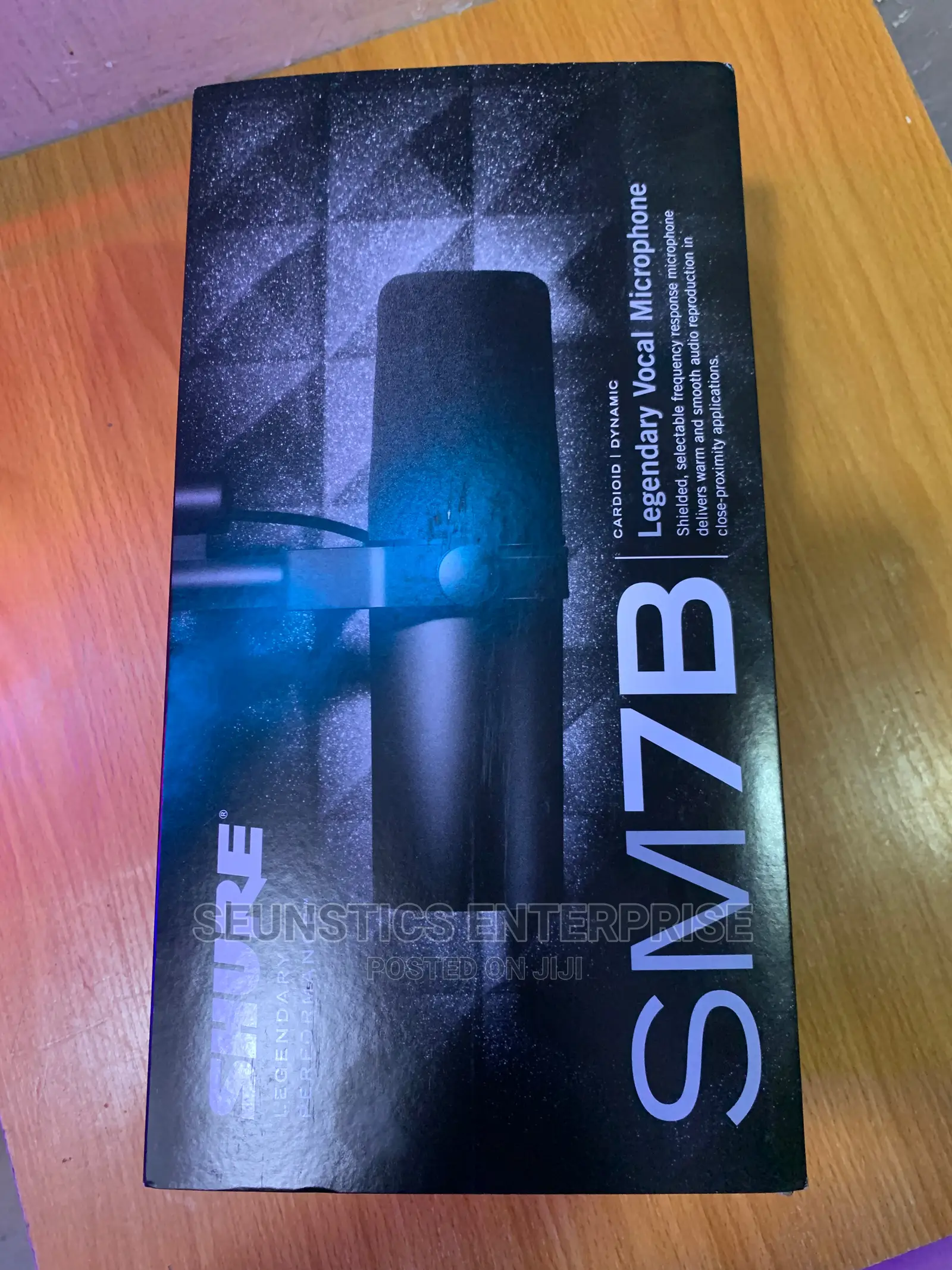 Professional Shure SM7B Microphone