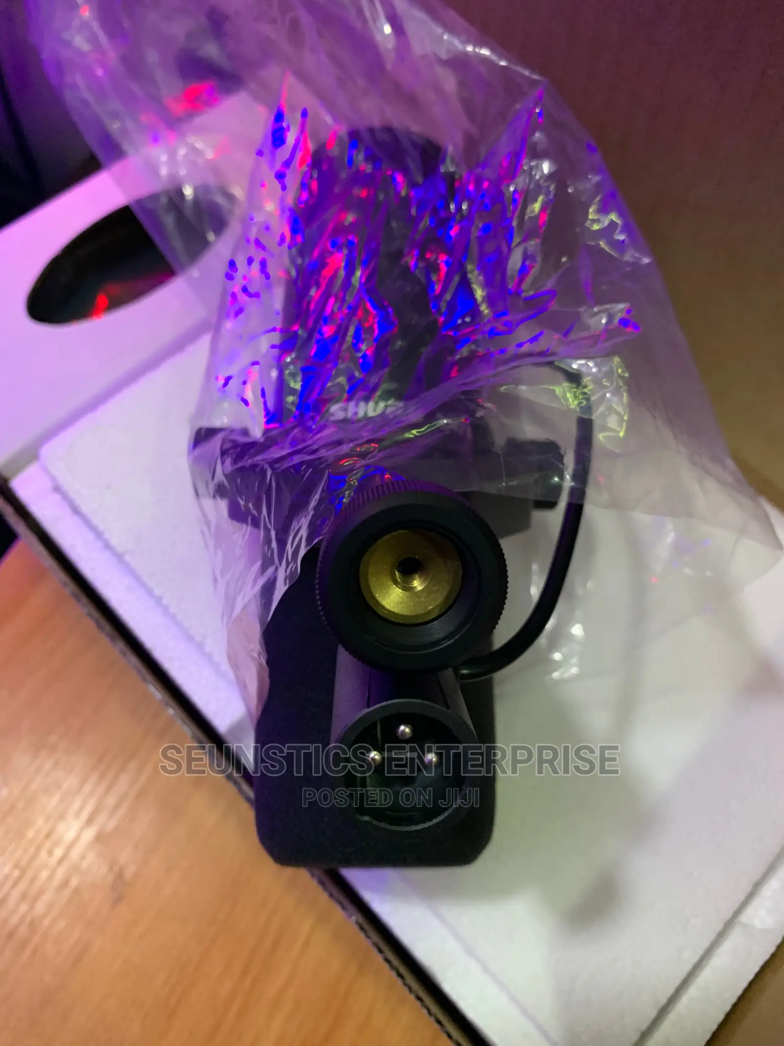 Professional Shure SM7B Microphone