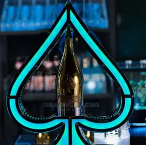 Ace of Spade Drink Presenter