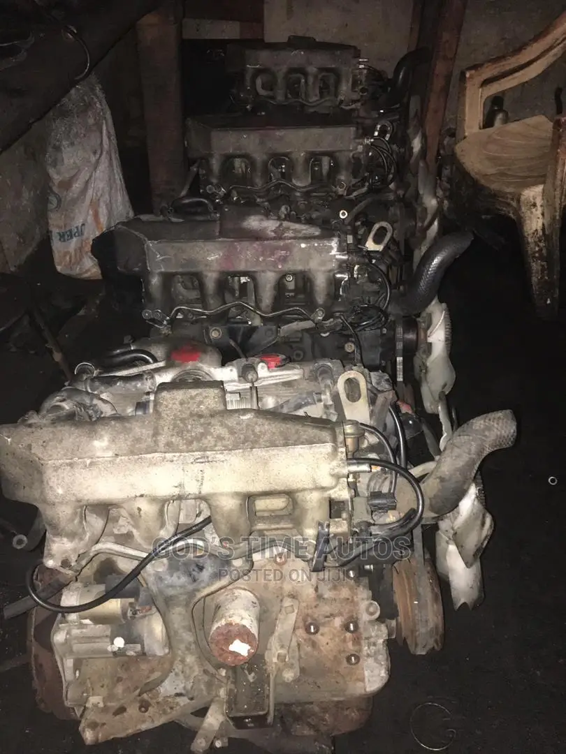 Mazda Bus Engine 1.8/2.0 Injector