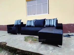 Black L- Shaped Fabric Sofa With a Single