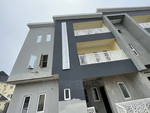 3bdrm Block of Flats in News Engr, Dakwo District for rent