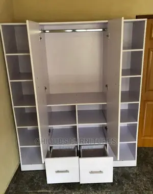 Unique Wardrobe 5x6