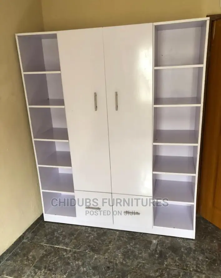 Unique Wardrobe 5x6