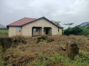 3bdrm Bungalow in Prime., Obafemi-Owode for sale