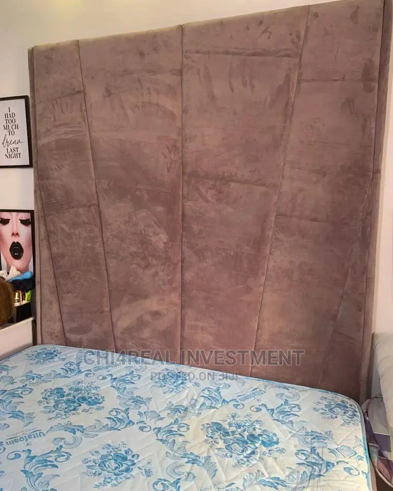 4.5 by 6 Suede Solid and Reliable Bedframe