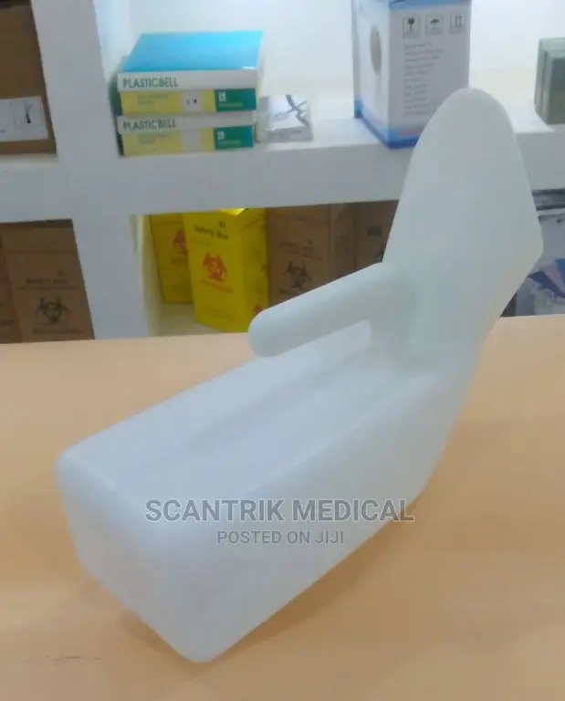 High Quality 2000ml Leakproof PE Plastic Male
