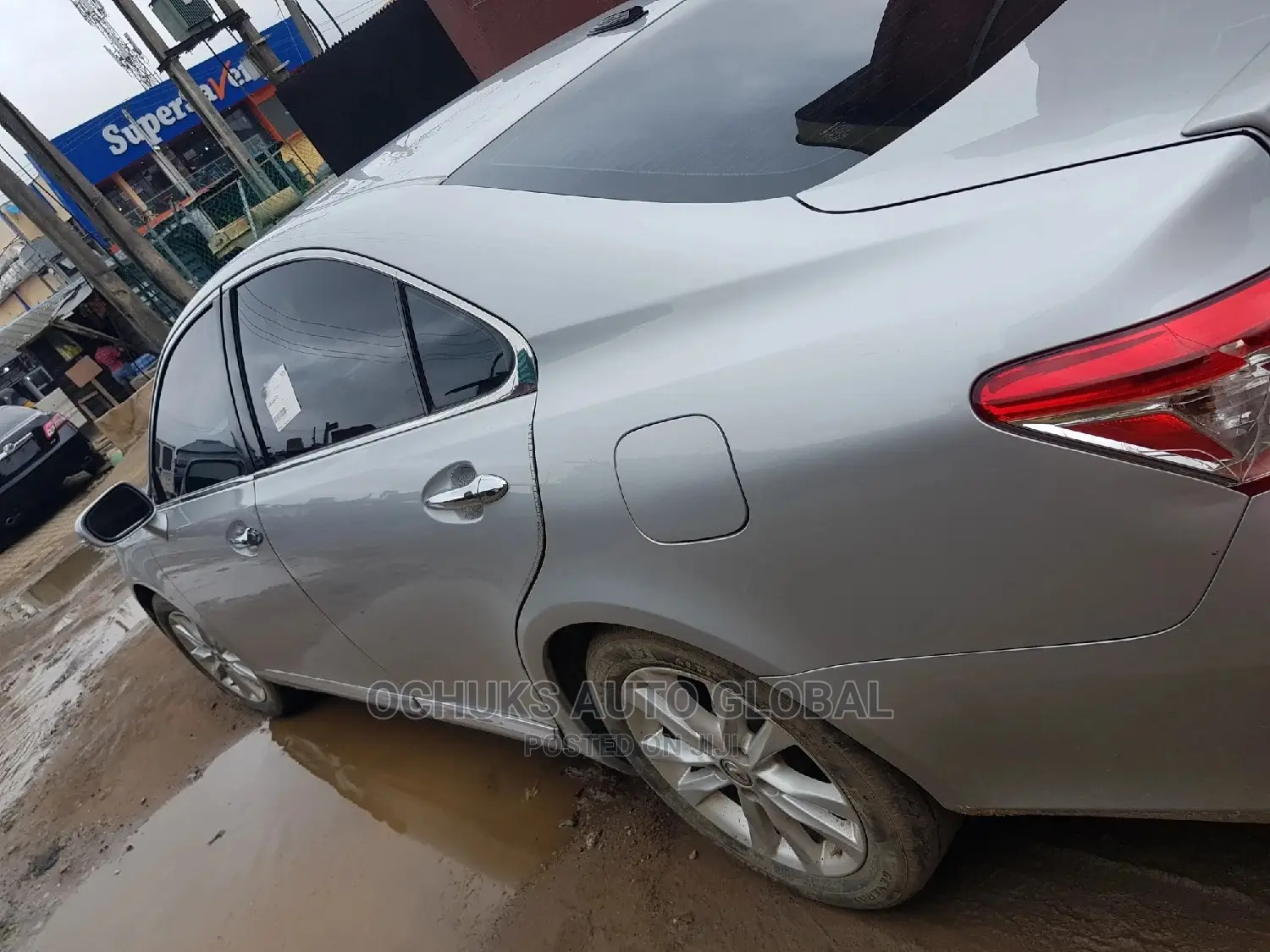 Lexus ES 350 2011 Silver
