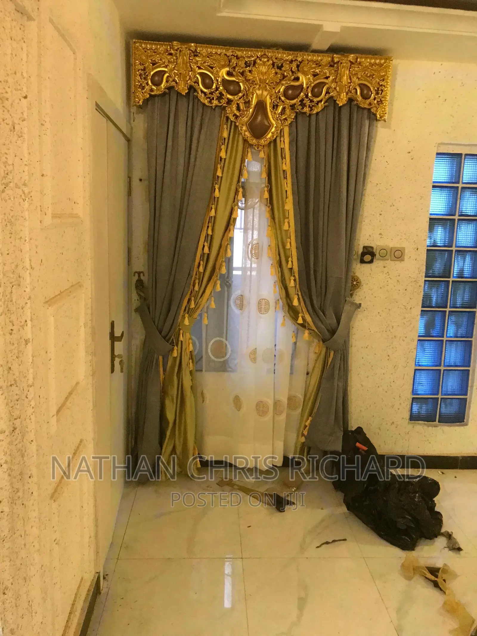 High Quality Royal Stock Curtains